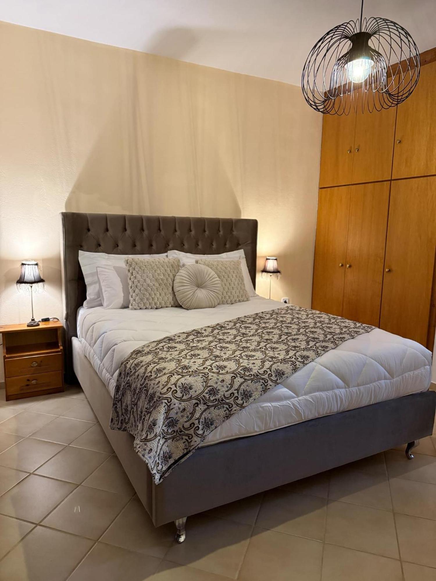 Evita Luxury Apartments Spilia  ภายนอก รูปภาพ