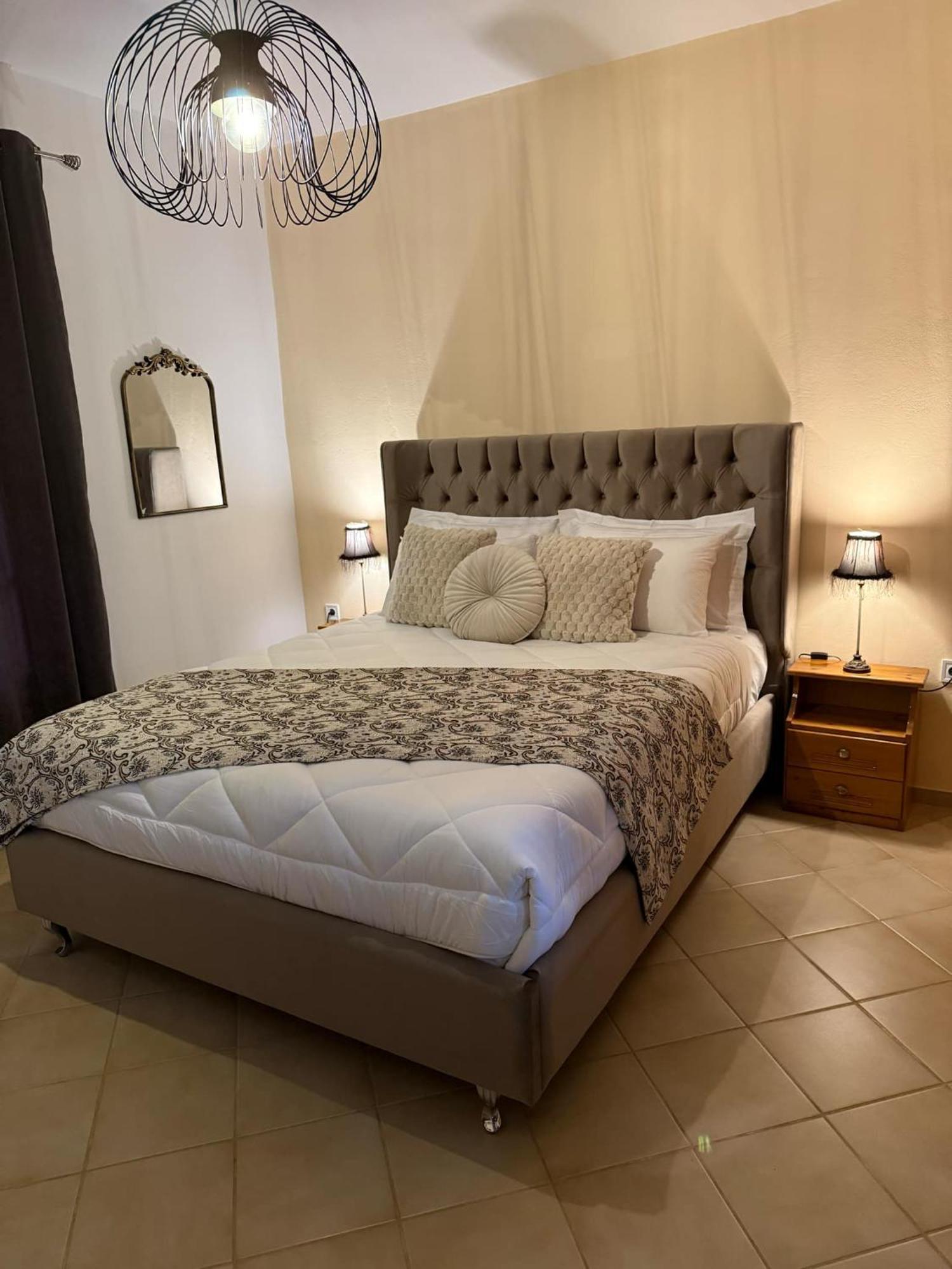 Evita Luxury Apartments Spilia  ภายนอก รูปภาพ